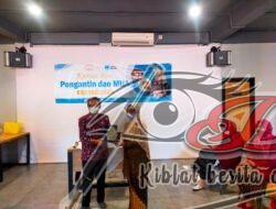 LKP Wiena Hibahkan Perlengkapan Rias kepada Seribu Senyum dan Panti Asuhan Nyai Walidah