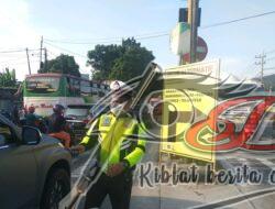 Polres Lamongan Siapkan Jalur Alternatif Jalan Lintas Kabupaten Diperbaiki