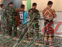 Tak Lupakan Ibadah, Satgas TMMD Jamaah Bersama