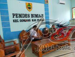 Babinsa Bumiaji Kunjungi Kantor Kepala Desa, Jalin Silaturahmi