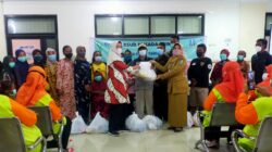 Peringati HUT RI ke-77, Yabhysa Surabaya Bersama YDSF Gelar Baksos Penderita TBC RSUD Husada Prima