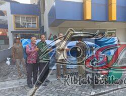 Tim Pengabdian Masyarakat UMSIDA Hibahkan Mesin 2 in 1 : Pengaduk dan Pencetak Pelet Ikan