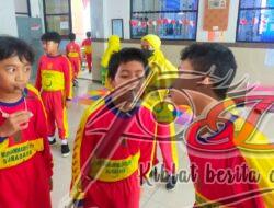 Berbagai Lomba Unik Digelar SD MuhlaS Sambut HUT RI ke-77