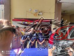 Sebelum Diamankan Polisi, Komplotan Curanmor Ceburkan Diri Ke Sungai Dan Jadi Target Lempar Paving