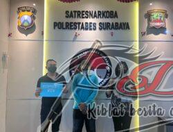 Rumah pengedar Sabu Digerebek Oleh Satresnarkoba Polrestabes Surabaya