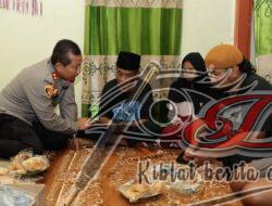 Usai Dilantik Kapolda Jatim Irjen Pol Toni Harmanto Takziah ke Rumah Korban Tragedi Kanjuruhan