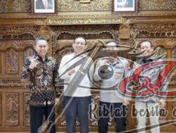 Jalin Sinergitas Kapolda Jatim Kunjungi Unair Surabaya
