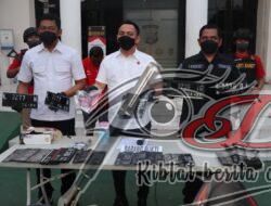 Polrestabes Surabaya Berhasil Ungkap Curanmor, Empat Tersangka dan 8 Unit Sepeda Motor Diamankan