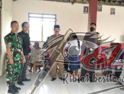 Babinsa dan Babinkamtibmas Terjun Langsung Amankan Penyaluran BLT BBM