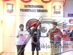Satresnarkoba Polrestabes Surabaya, Menangkap Pemuda 25 Tahun Warga Jl. Rangka Lantaran Mengedarkan Narkotika