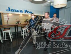 Silaturahmi ke Kantor Jawa Pos, Kapolda Jatim Ungkap Pentingnya Kolaborasi Polri Bersama Media