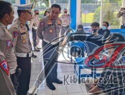 Pastikan Pelayanan SIM Tidak Ada Penyimpangan, Dirlantas Polda Jatim Inspeksi di Polres Madiun