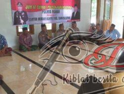 Kapolsek Karanganyar Pimpin ‘Jum’at Curhat ‘ di Masjid Nurul Huda