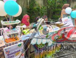 Latih Kemandirian Wirausaha Sejak Dini, SD Muhammadiyah 29 Surabaya Gelar Business Day