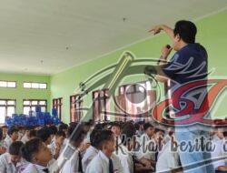 Cegah Kenakalan Remaja, Polres Tanjung Perak Blusukan ke Sekolah