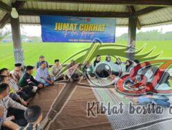 Kapolsek Singosari melaksanakan Program Jum’at Curhat