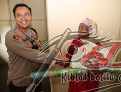 Polri Peduli, Kapolres Bangkalan Resmikan Bedah Rumah Seorang Nenek di Socah