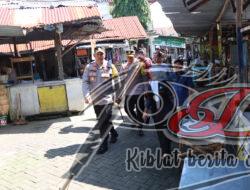 Patroli Dialogis, Kapolres Ngawi Blusukan ke Pasar Tradisional Jelang Ramadhan