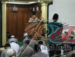Kapolda Jatim Sampaikan Perkembangan Kamtibmas di Jawa Timur, Jumat Curhat di Masjid Al Falah