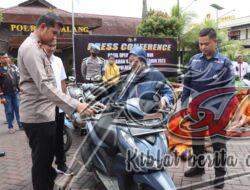 Berhasil Ungkap 45 Kasus Curanmor, Polres Malang Kembalikan Motor Kepada Pemiliknya