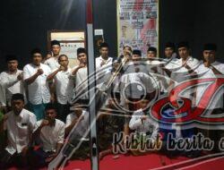 Keluarga besar Panwaslu Kecamatan Banyuates Tadurus DPS Di Kantor Sekretariat