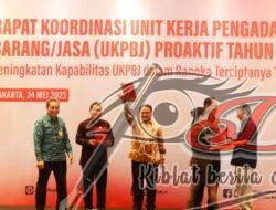 Kemenkumham Raih Penghargaan Terbaik UKPBJ Proaktif