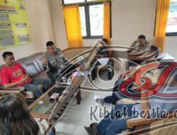 Di Omah Rembuk Polisi RW Selesaikan Permasalahan Pemilik Cafe Karaoke Dengan Warga Kediri Kota
