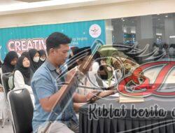 Pengunjung Royal Plaza Menguji Mental Puluhan Hafidz SMAMX