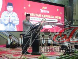 Sambut Hari Bhayangkara ke 77 Kapolda Jatim Didampingi Ketua PD Bhayangkari Buka Festival Sholawat dan Hadrah