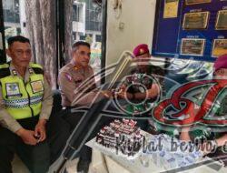 Meriahkan Hari Bhayangkara Ke – 77, Kolinlamil KRI TGI 539 Sambangi Sat Lantas Polrestabes Surabaya