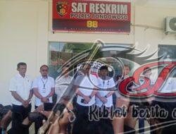 Gercep, Polisi Bersama Dinkes Bondowoso Tangani Santri di Bondowoso Yang Terserang Muntaber Masal