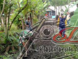 Membaur Bersama Warga Dalam Pembuatan Talud Irigasi