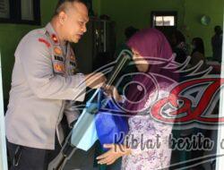 Polsek Sukolilo Polrestabes Surabaya, Bersama Bonek Bonita Bagikan Paket Sembako
