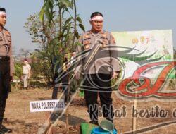 Aksi Tanam Pohon Serentak Dalam Rangka HUT RI ke – 78 digelar Polrestabes Surabaya