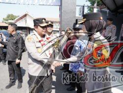 Kunjungi Polres Ponorogo Kapolda Jatim Tandatangani Prasasti Sumur Bor