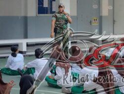 Ada Tujuan Apa, Serma Yudhi Widianto Datangi SMK Analis Kesehatan Nasional Surakarta