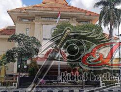 DPRD Kota Surabaya Dan Dinas Terkait Kompak Bungkam Saat Ditanya Hasil Hearing Perijinan Twin Tower Hotel