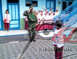 Peduli Generasi Penerus, Babinsa Apelkan Pelajar MI Binaan