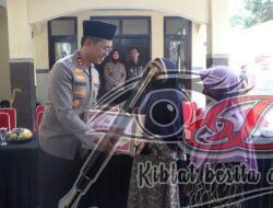 Pengasuh Ponpes Ainun Ulum Apresiasi Kepedulian Polres Ponorogo Kepada Para Santri dan Warga Pulung