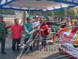 Peran Serta Babinsa Kelurahan Tipes Dalam Jalan Sehat