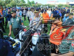 Kapolda Jatim Cek Peralatan dan Kesiapan Personel Penanggulangan Bencana Hidrometeorologi
