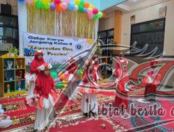 Gelar Karya Jenjang 3 SD Muhlas Penuh Semangat dengan Warna Merah