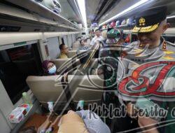 Kapolda Jatim Bersama Forkopimda Kunjungi Sejumlah Terminal dan Stasiun, Pastikan Nataru Aman