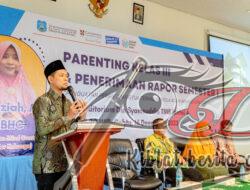 Parenting Kelas III SD Mudipat, Begini Pesan Ketua Majelis Dikdasmen PDM Surabaya Dikky Syadqomullah