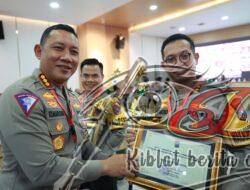 Polrestabes Surabaya Raih Penghargaan Penyelesaian Perkara Lalu Lintas Terbaik Tingkat Polda Jatim