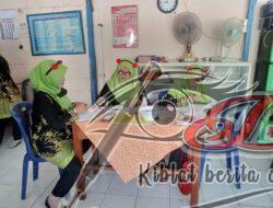 Kader Posyandu Tulip Griya Kencana Driyorejo-Gresik Sukseskan Pekan Sub PIN Polio