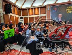60 Anggota Orkestra dan Padus SMAMX Iringi Launching Buku Baru Karya Direktur MBA Spartans