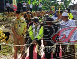Kapolda Jatim Resmikan Subur Bor Presisi dan Beri Bantuan Sosial di Bangkalan