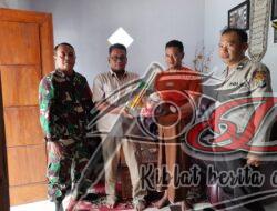 Polres Bondowoso Sambangi KPPS Mengalami Sakit, Bentuk Apresiasi dan Kepedulian