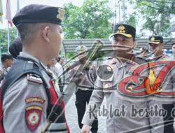 Kapolrestabes Surabaya Amankan Pleno Tingkat Kota